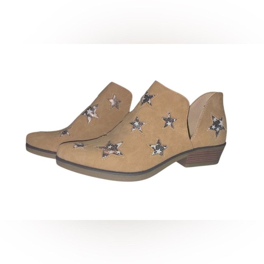 Seven7 AUSTIN Faux Leather Slip-On Metallic Star Ankle Booties Boots Size 7